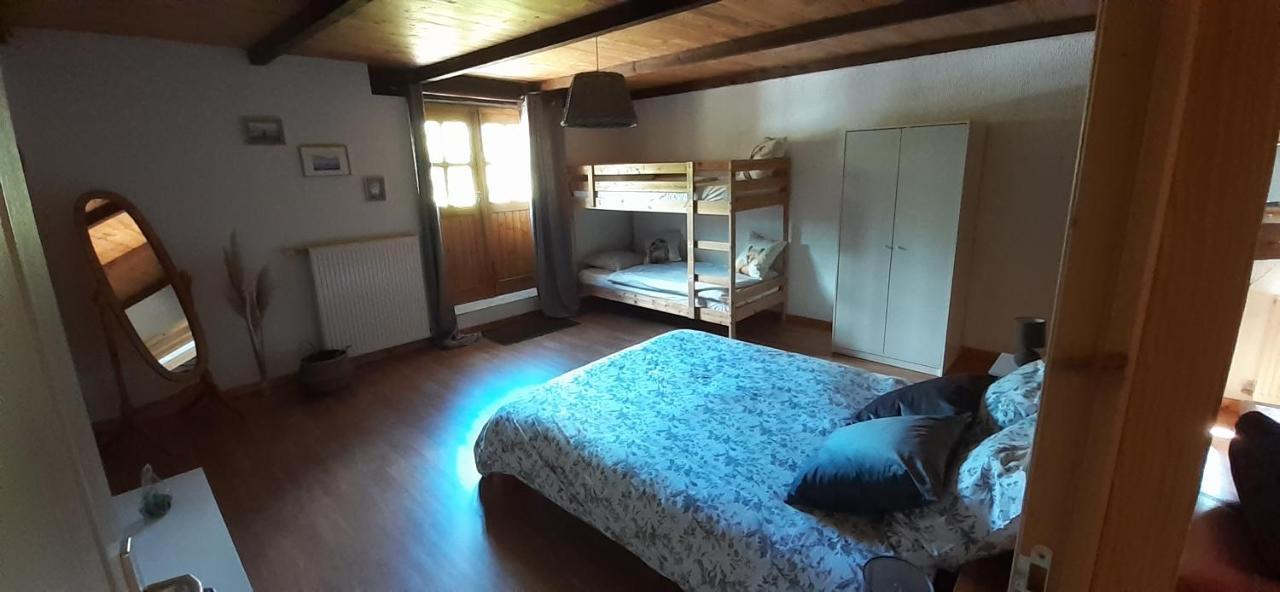 L' Appartement Du Camping Hautoreille Bannes  외부 사진